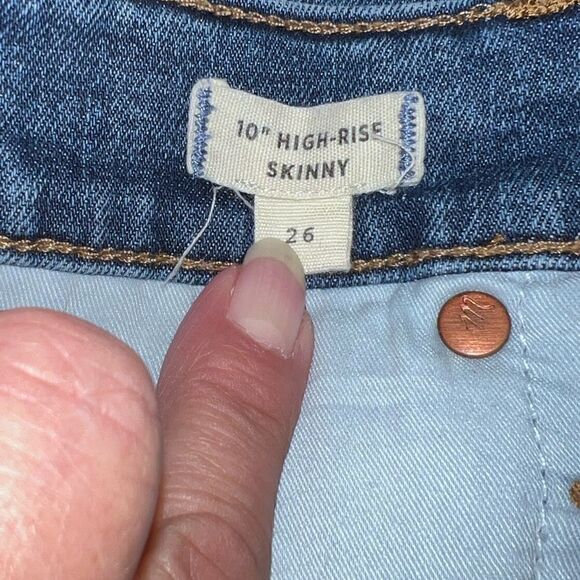 Madewell 10” High Rise Skinny Button Front Jeans Raw hem Womens Sz 26 - Picture 10 of 11
